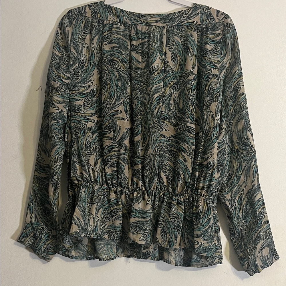 Moda International Green And Cream Patterned Blouse View 3